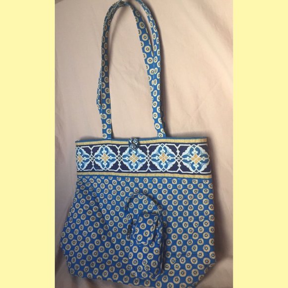Vera Bradley Handbags - 💎 (4/$30) Vera Bradley Button Tote Bag Yellow